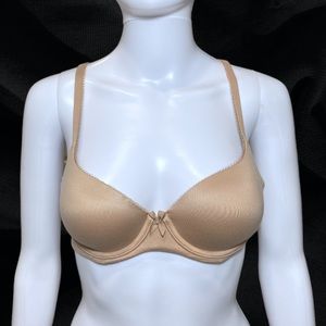 Victoria’s Secret Body by Victoria Lined Demi Bra